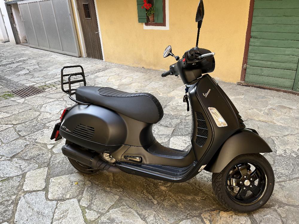 Motorrad verkaufen Vespa GTS 300 hpe ABS Notte Ankauf